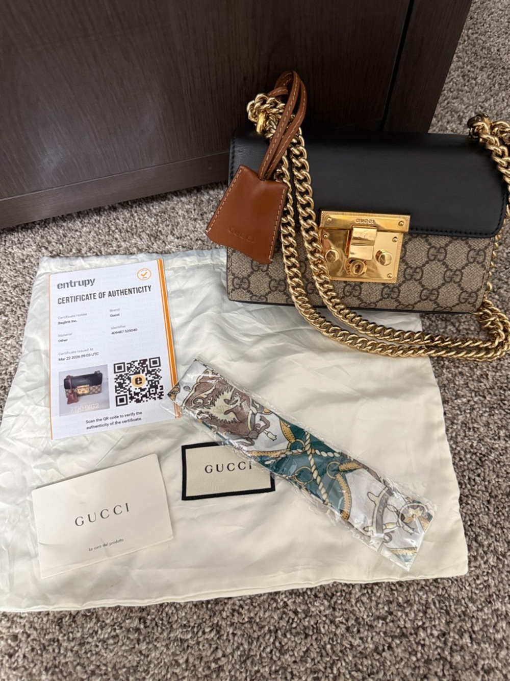 Gucci Black & Brown GG Canvas Shoulder Bag with Gold Hardware